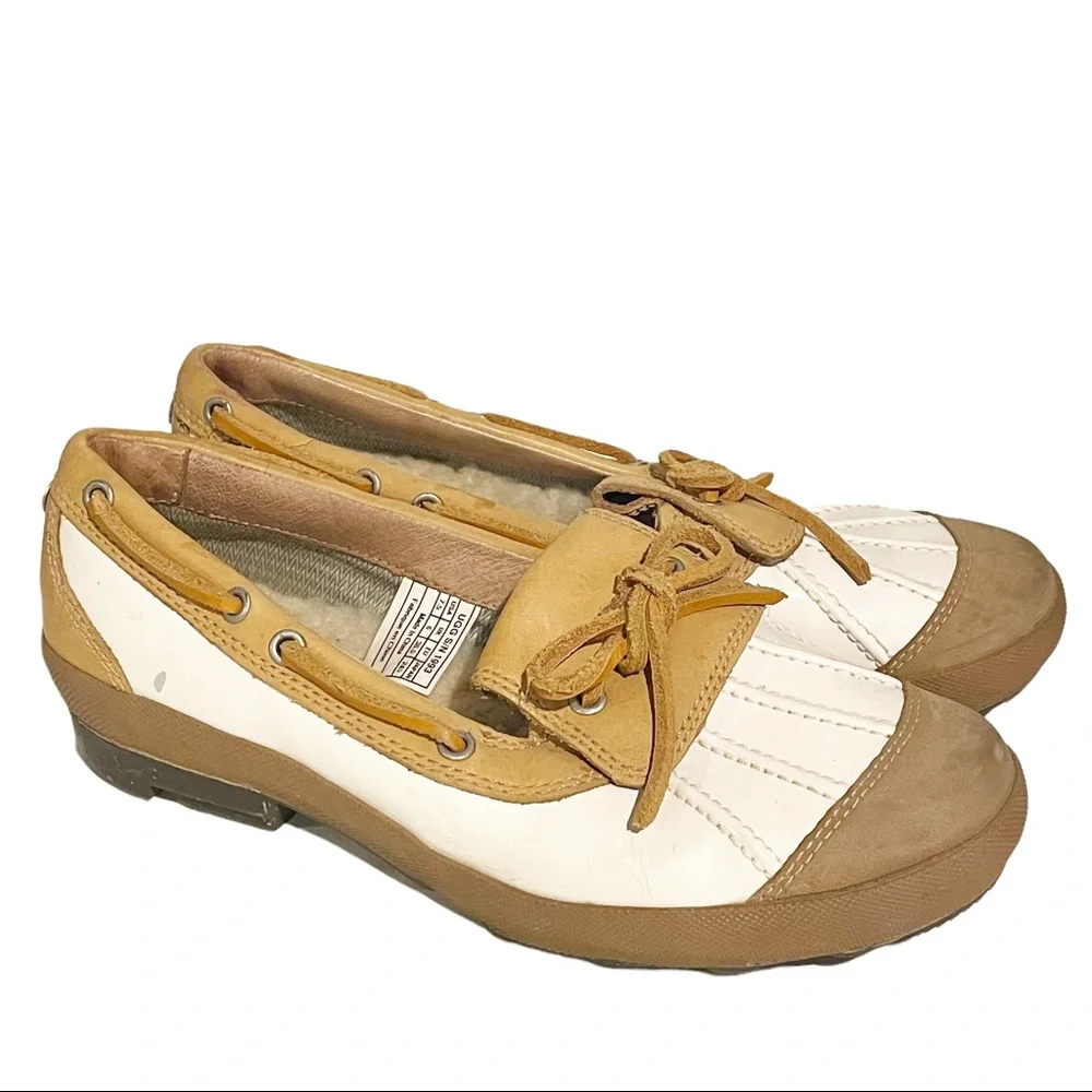 UGG Size 7.5 Ashdale Tan/white Leather Sheepskin DUCK/RAIN Boot #1993_4
